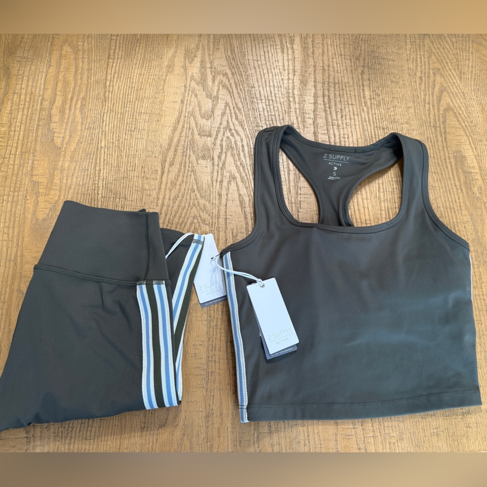 Z Supply Black Active Racerback Crop Top & Leggings Set with Blue-White Stripe
